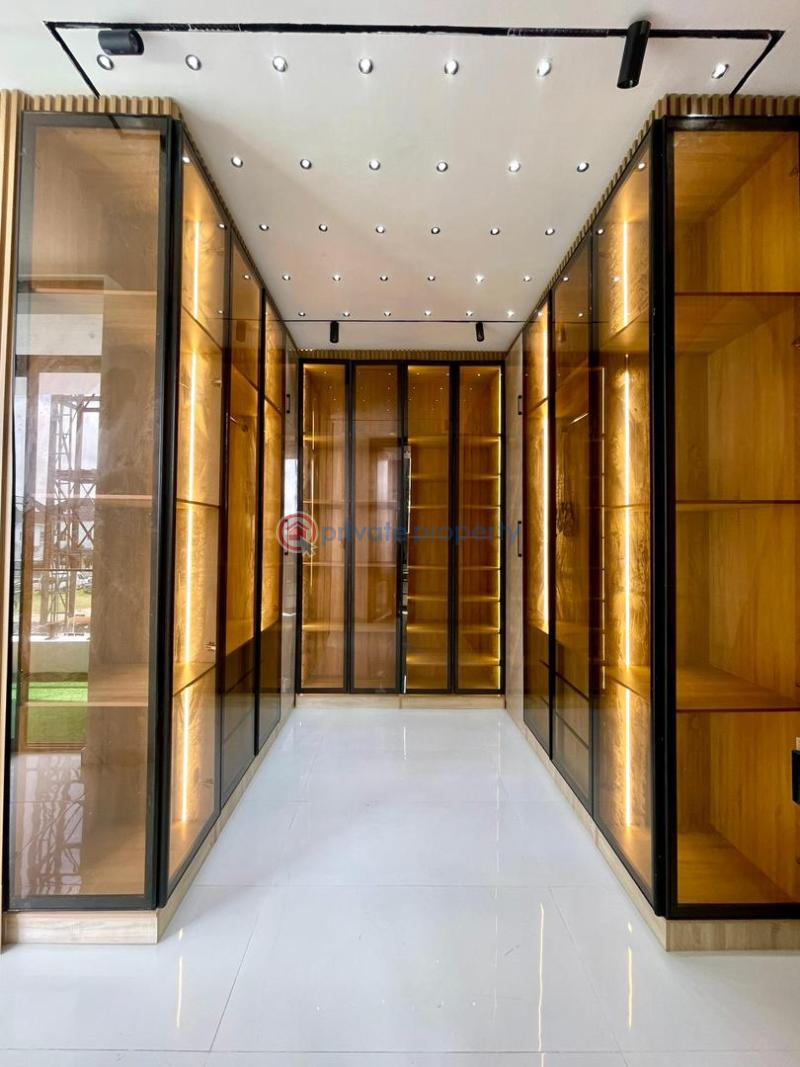 6 bedroom Detached Duplex For Sale Chevron Drive Lekki Lagos - 10