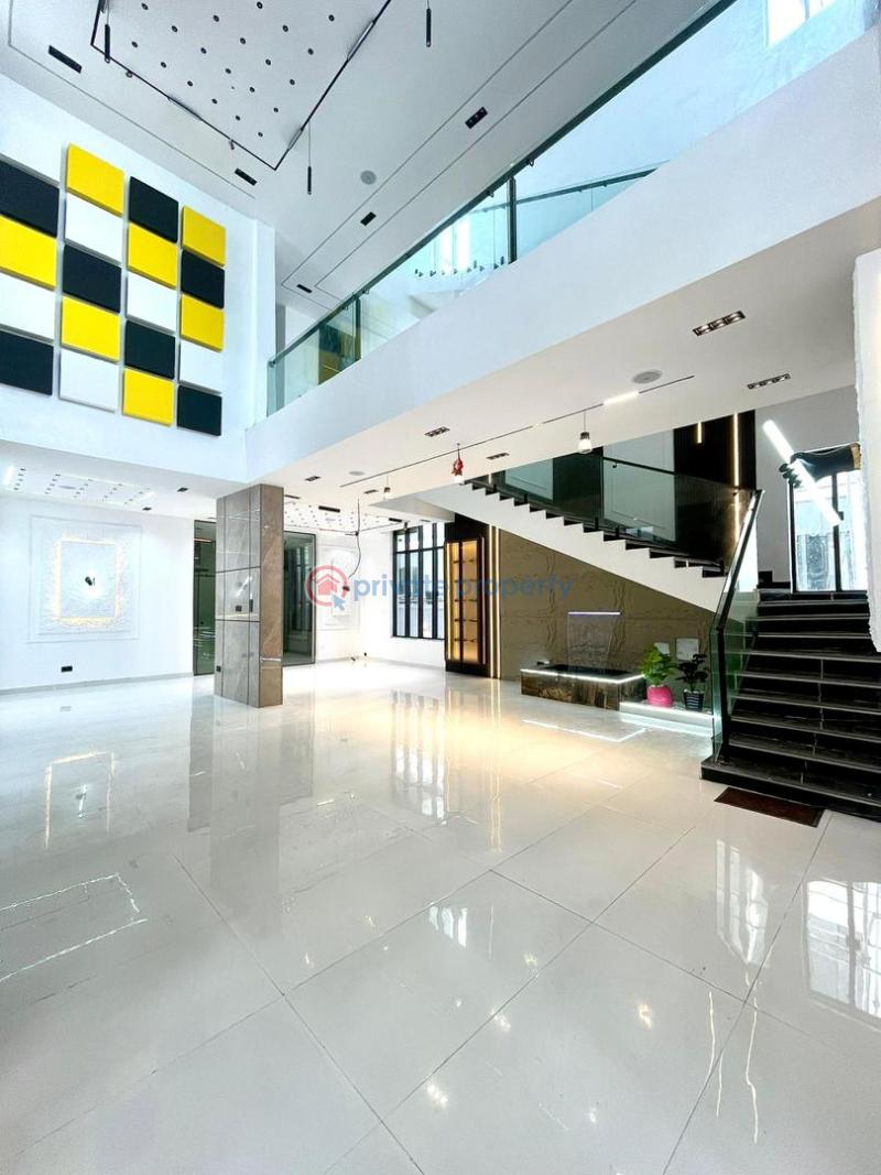 6 bedroom Detached Duplex For Sale Chevron Drive Lekki Lagos - 1
