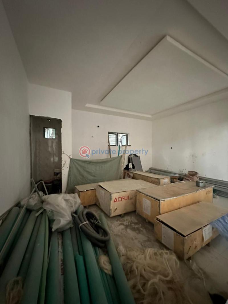 Commercial Property For Rent Lekki Phase 1 Lagos - 3