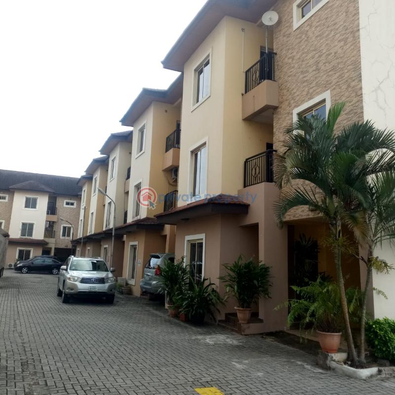 Management - 1 3 bedroom Detached Duplex For Sale Adebayo Doherty Street Lekki Phase 1 Lagos - 1