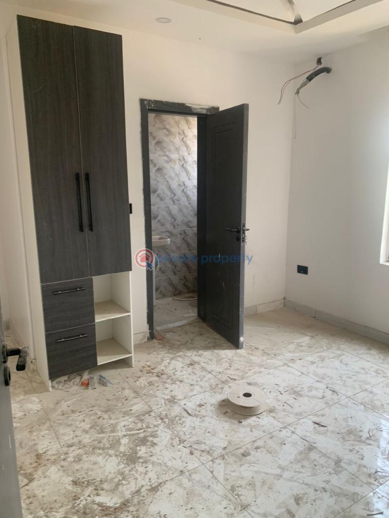 1 bedroom Mini Flat For Rent Back Off Polaris Bank Off Omole Phase 2 Omole Phase 2 Ojodu Lagos - 2