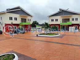 Mixed use Land For Sale Abuja/keffi Express Way / 5mins From Birmingham University / 2mins From Goshen Church ⛪ Mararaba Abuja Phase 4  - 4