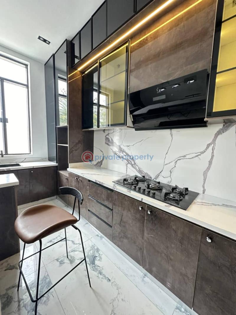 6 bedroom Duplex For Sale Osapa London Lekki Lagos - 7