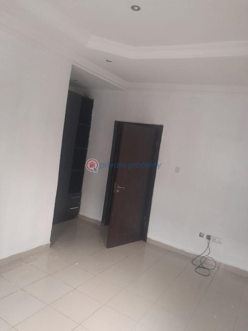 3 bedroom Flat & Apartment For Rent Osapa London Lekki Lagos - 1