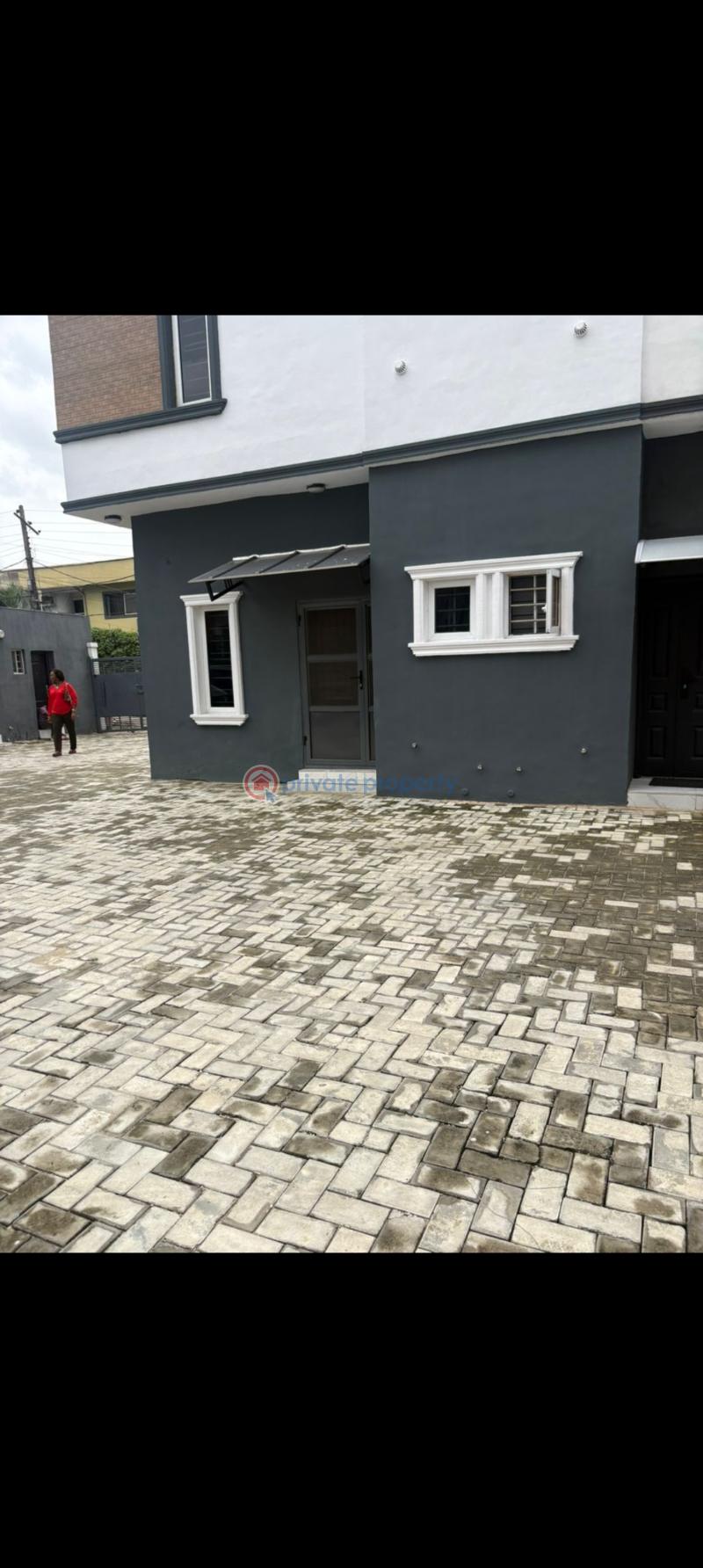 4 bedroom Terrace For Sale Mende Maryland Lagos
