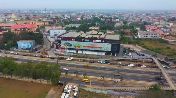 Mall/Complex/Plaza For Sale Ikorodu Road, Maryland, Lagos Maryland Lagos - 2