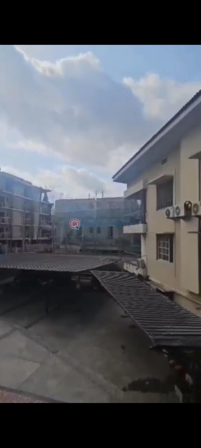 2 bedroom Block Of Flats For Rent Shonibare Estate Maryland Lagos - 1