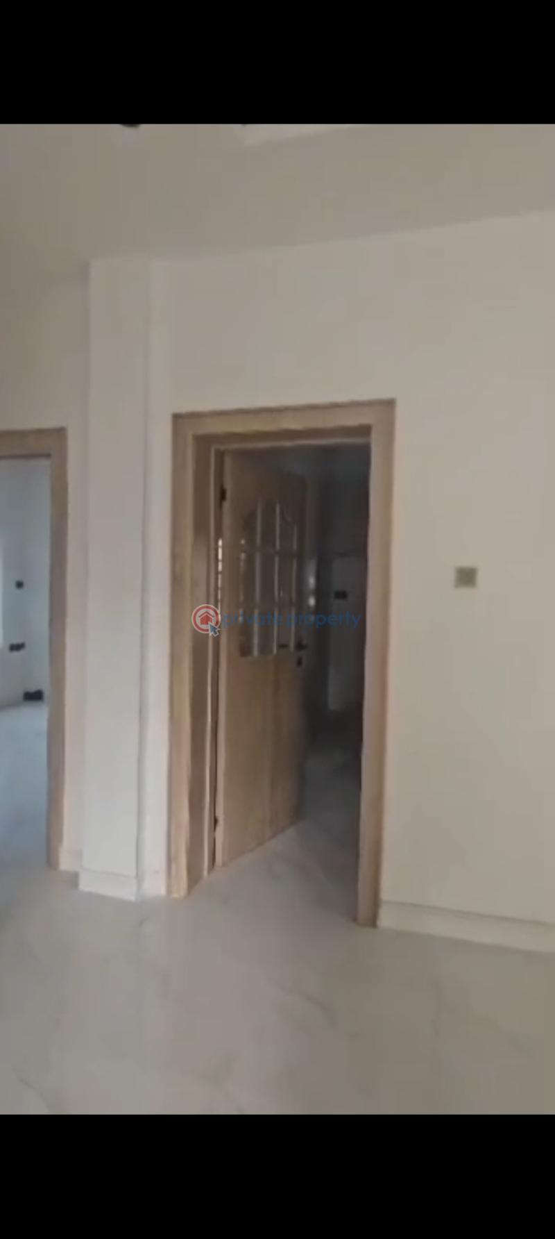 2 bedroom Block Of Flats For Rent Shonibare Estate Maryland Lagos - 0