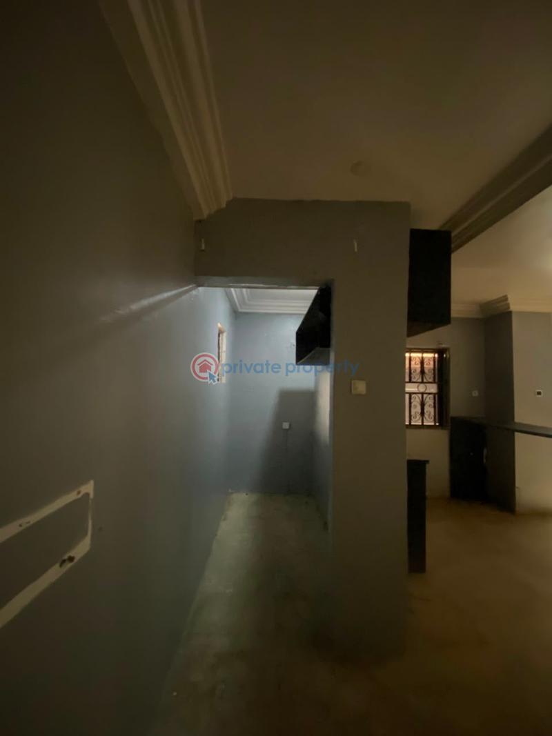 1 bedroom Mini Flat For Rent Admiralty Way Lekki Lagos - 10