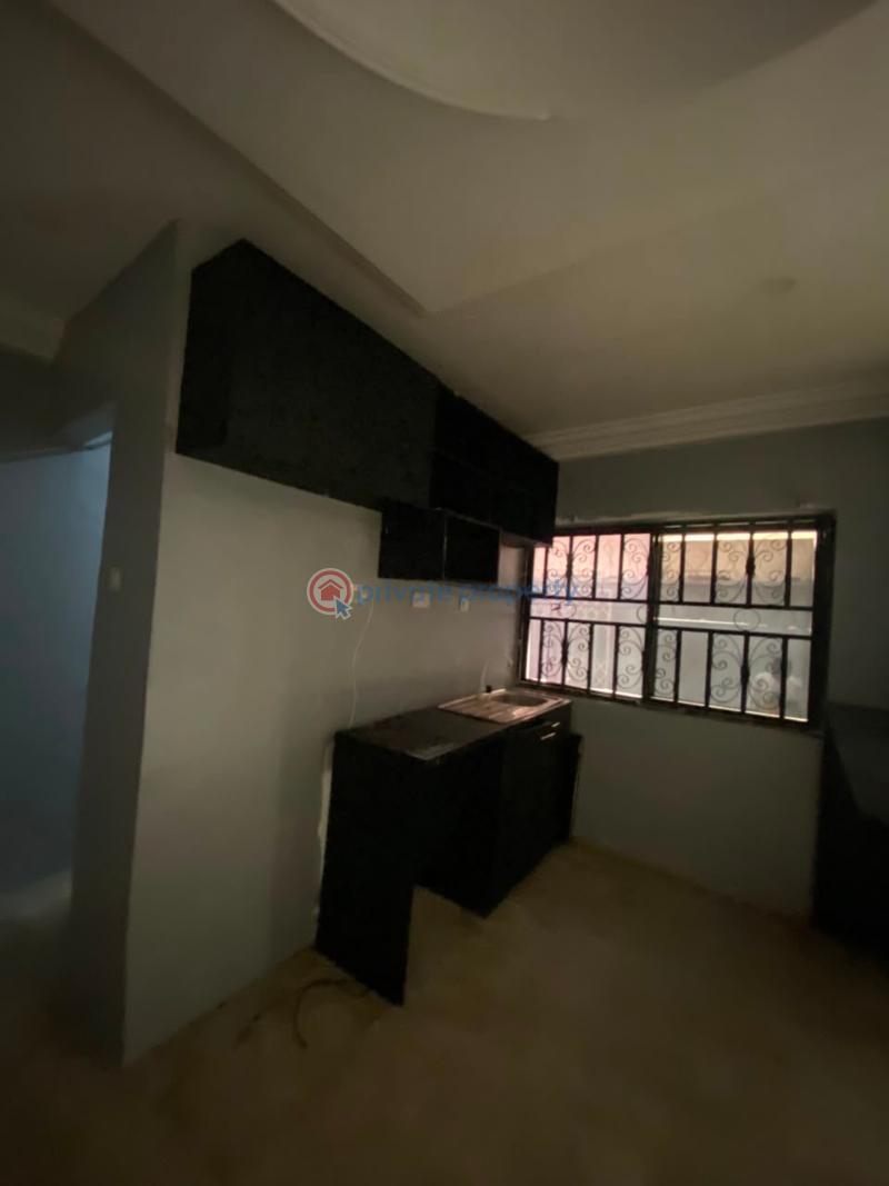 1 bedroom Mini Flat For Rent Admiralty Way Lekki Lagos - 9