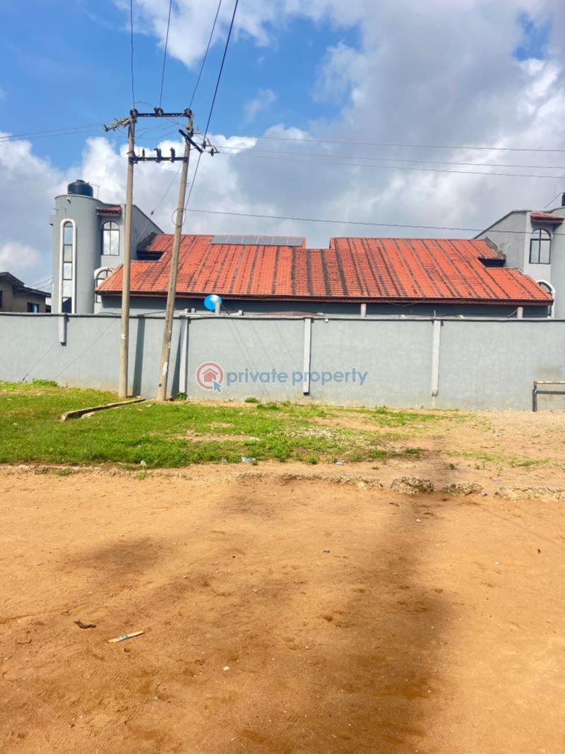 10 bedroom Semi detached Duplex For Sale Arida, Ikotun Ikotun Ikotun/Igando Lagos - 1