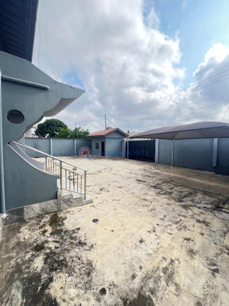 10 bedroom Semi detached Duplex For Sale Arida, Ikotun Ikotun Ikotun/Igando Lagos - 6