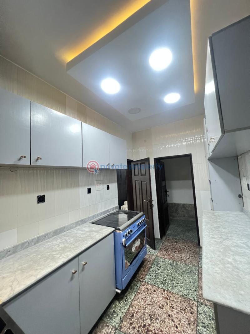 10 bedroom Semi detached Duplex For Sale Arida, Ikotun Ikotun Ikotun/Igando Lagos - 12