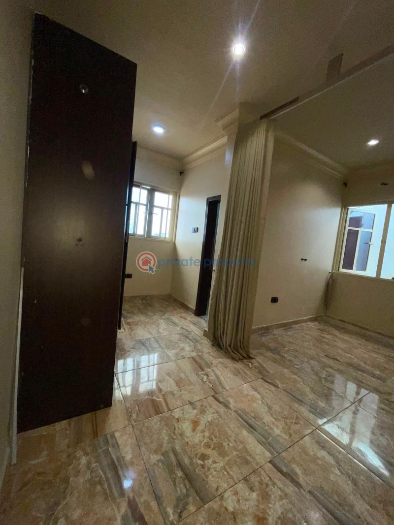 1 bedroom Mini Flat For Rent Osapa London Lekki Lagos - 4