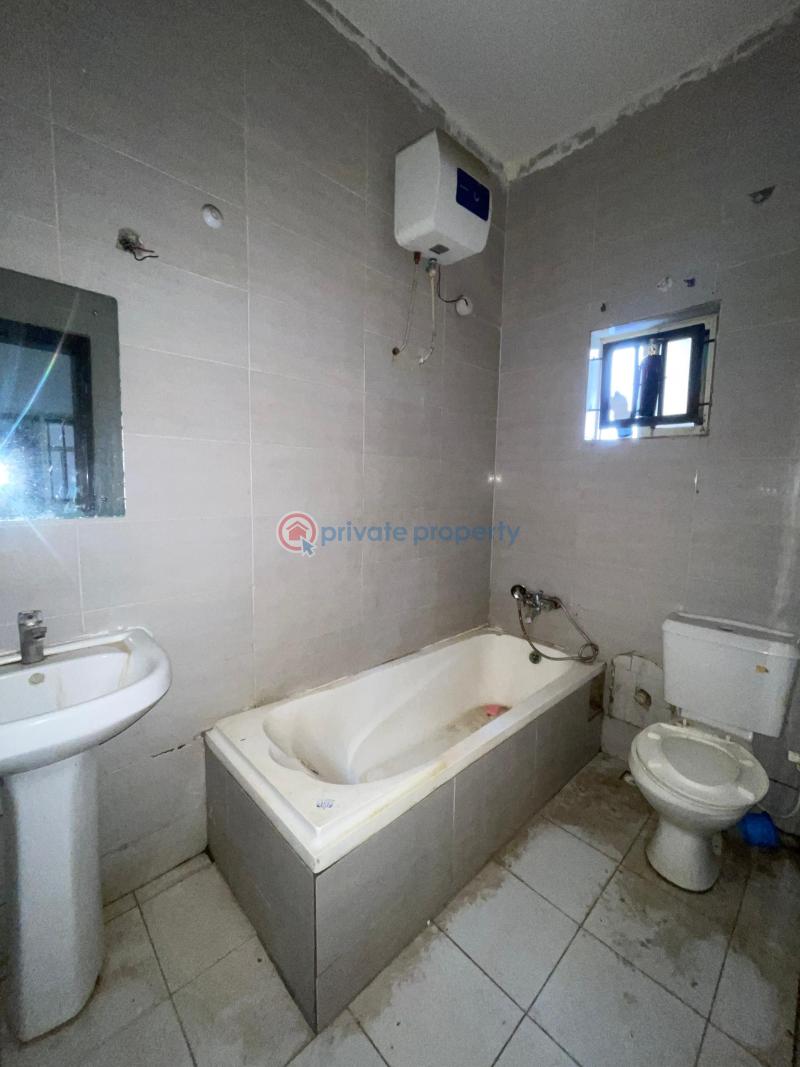 1 bedroom Mini Flat For Rent Osapa London Lekki Lagos - 2