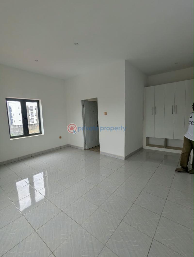 2 bedroom Block Of Flats For Rent Berger Clinic Area Life Camp Abuja Phase 3  - 3