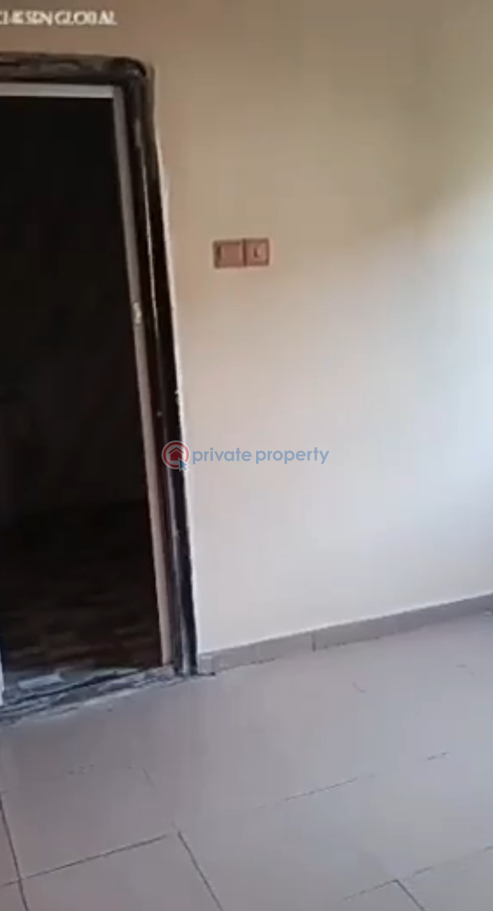 2 bedroom Flat & Apartment For Rent Aco Estate Along Airport Road Abuja Lugbe Abuja Phase 4  - 0