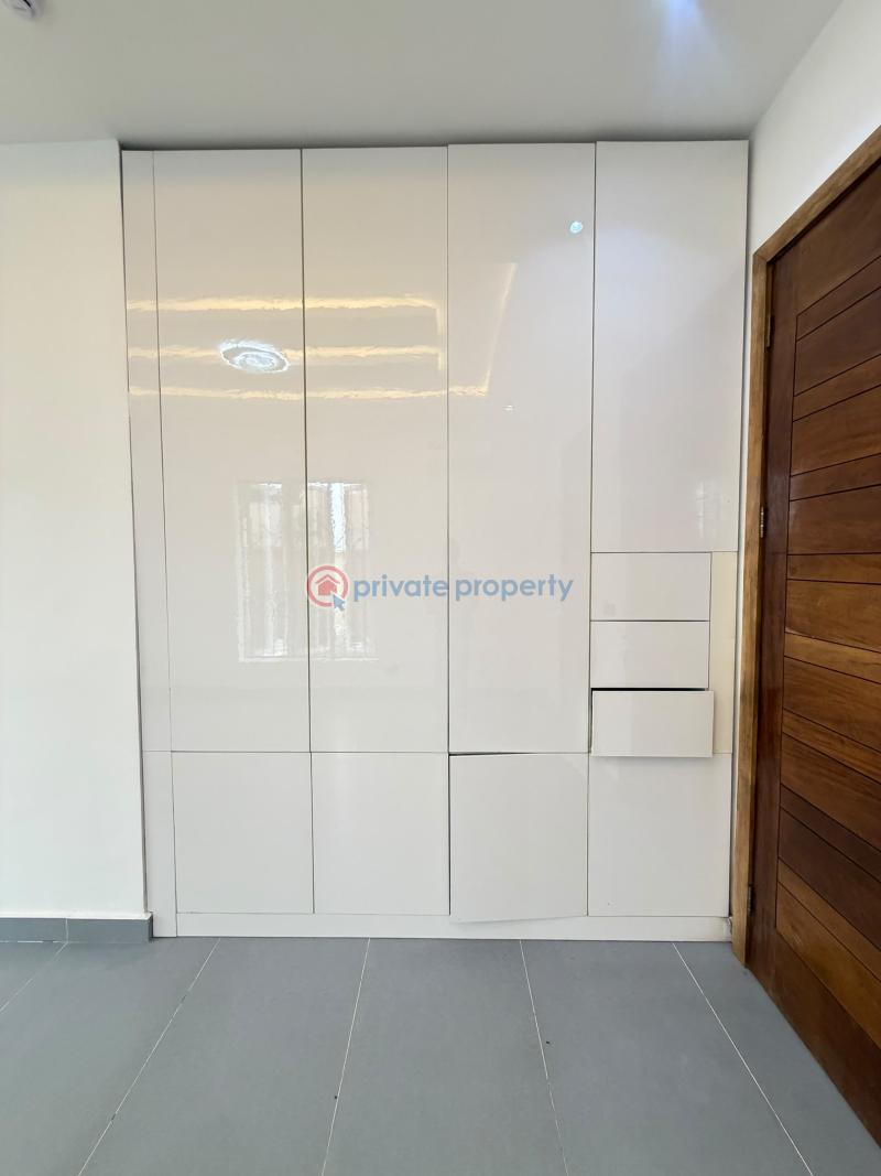 3 bedroom Flat & Apartment For Sale Lekki Phase 1 Lagos - 5