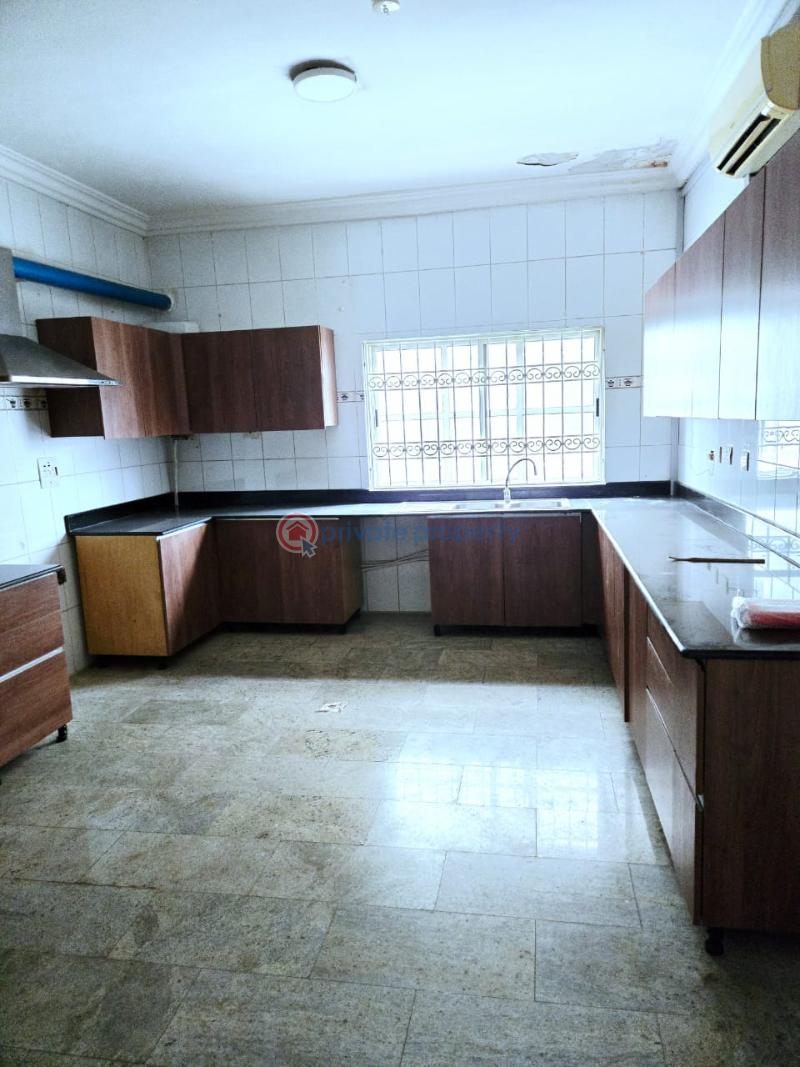3 bedroom Flat & Apartment For Sale Parkview Estate Ikoyi Lagos - 3