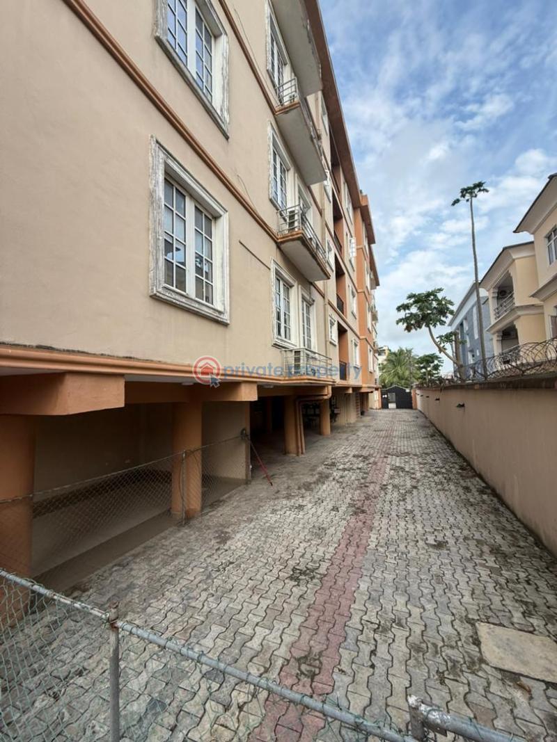 4 bedroom Flat & Apartment For Rent Oniru Lekki Lagos - 0