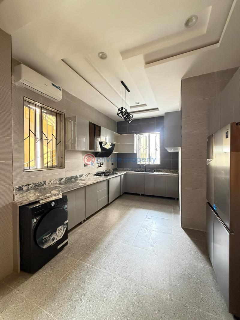 3 bedroom Flat & Apartment For Sale Lekki Phase 1 Lagos - 10