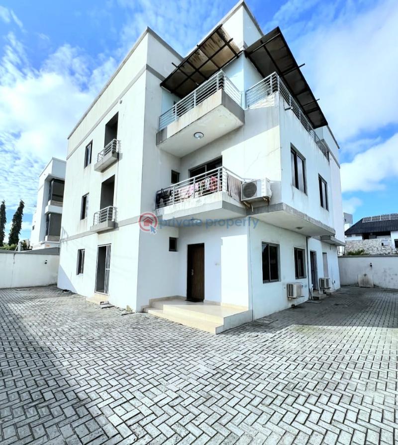 3 bedroom Flat & Apartment For Rent Lekki Phase 1 Lagos - 0
