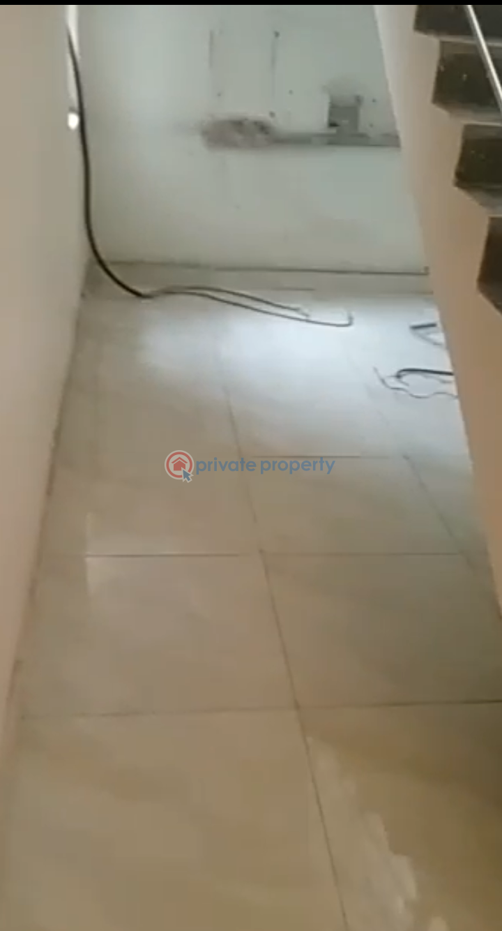 3 bedroom Duplex For Rent In An Estate Airport Road Lugbe Abuja Lugbe Abuja Phase 4  - 0