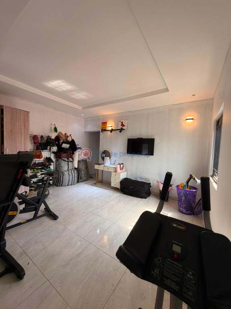 3 bedroom Block Of Flats For Rent Ologolo Lekki Lagos - 2