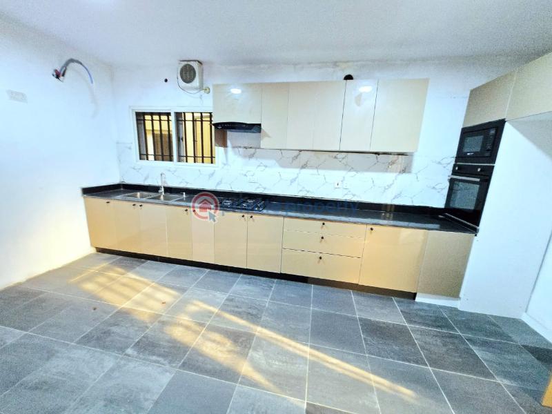 4 bedroom Flat & Apartment For Rent Lekki Phase 1 Lagos - 12