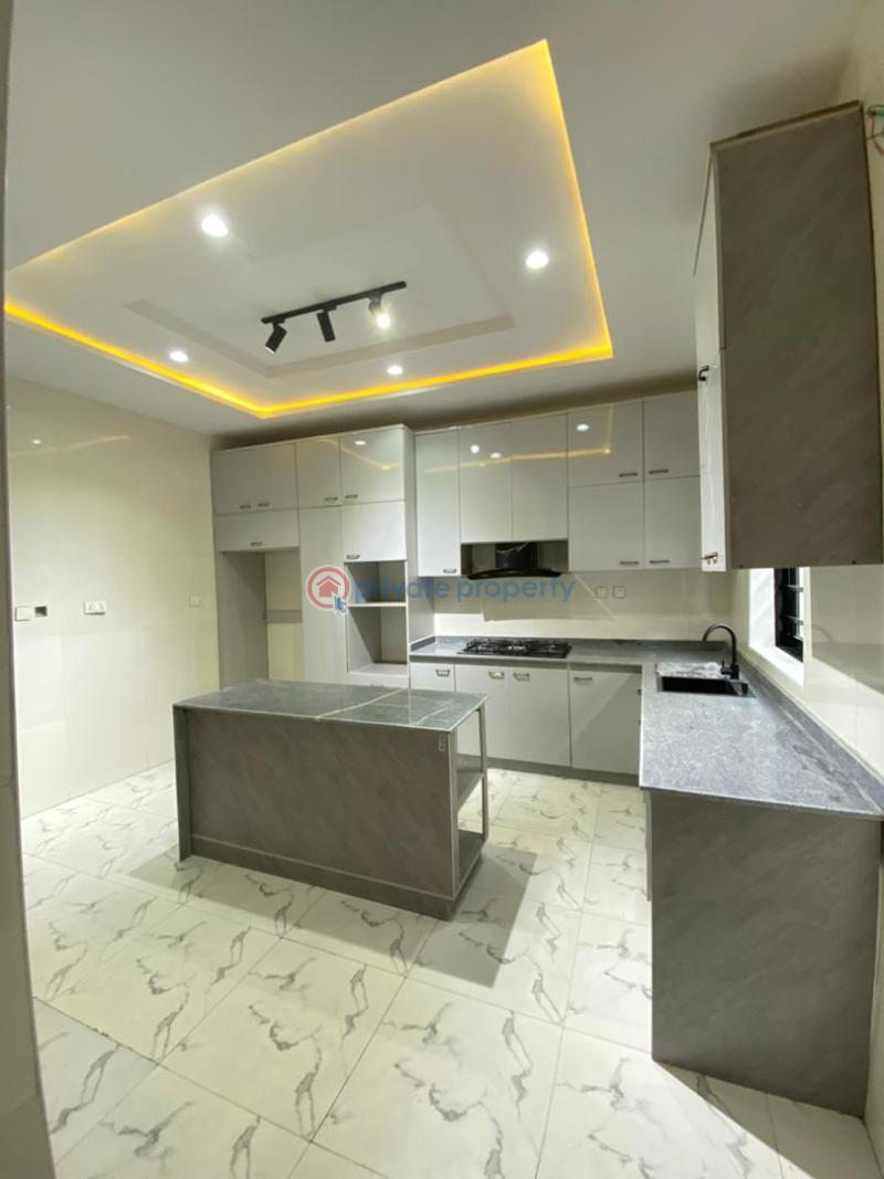 4 bedroom Detached Duplex For Sale Ikota Lekki Lagos - 4