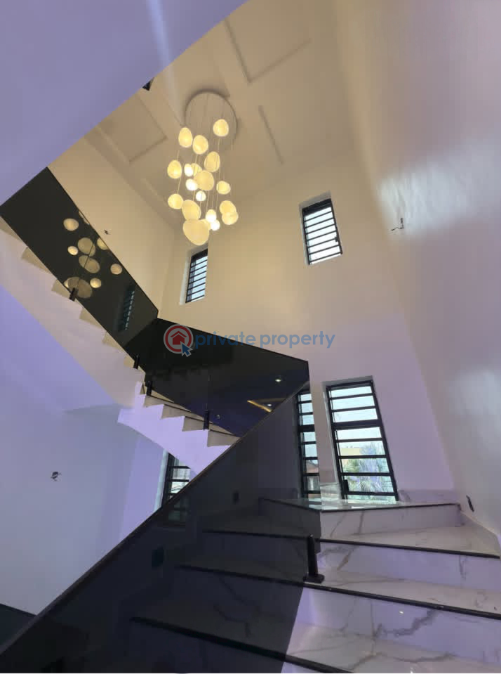4 bedroom Detached Duplex For Sale Old Bodija Estate Bodija Ibadan Oyo - 2
