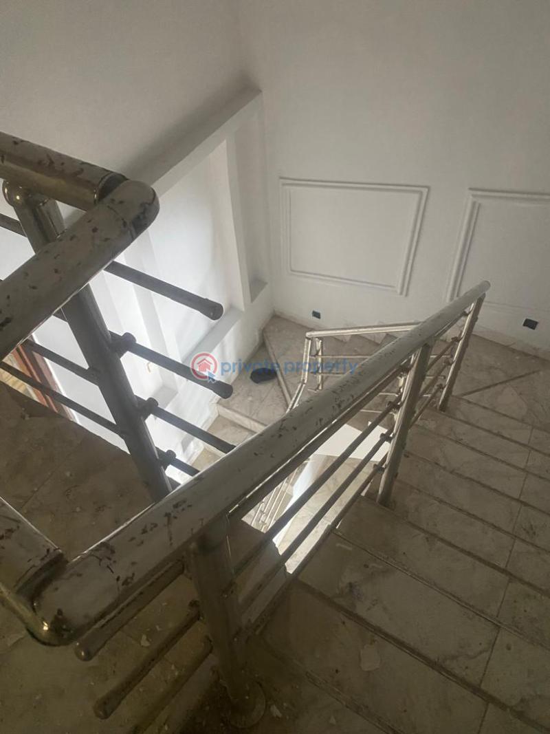 4 bedroom Semi detached Duplex For Sale Ologolo Lekki Lagos - 2