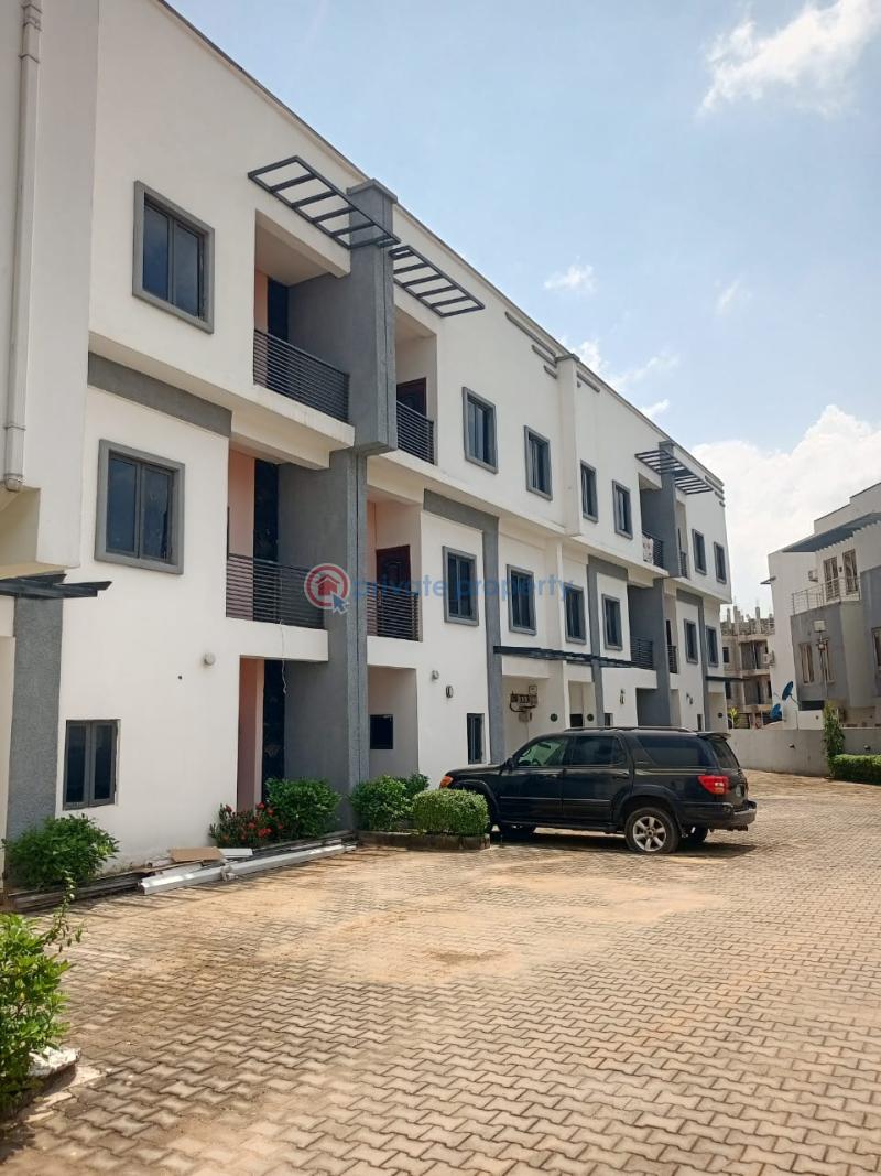 4 bedroom Terraced Duplex For Sale Durumi Abuja Phase 2  - 4