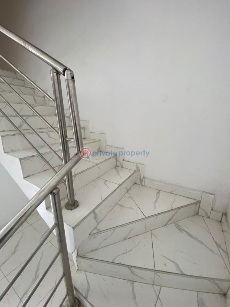 4 bedroom Detached Duplex For Rent Ikota Lekki Lagos - 3