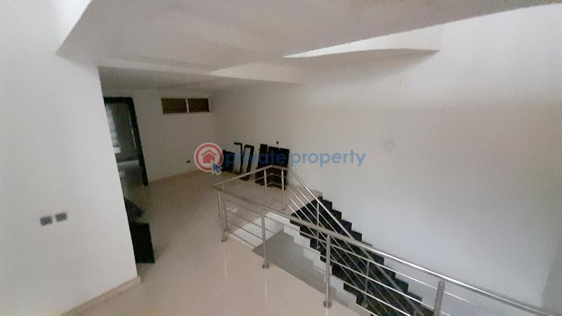Massive 4 bedroom semi-detached duplex with a beautiful architectural design. - 11 4 bedroom Semi detached Duplex For Sale Osapa Lekki Lagos - 11