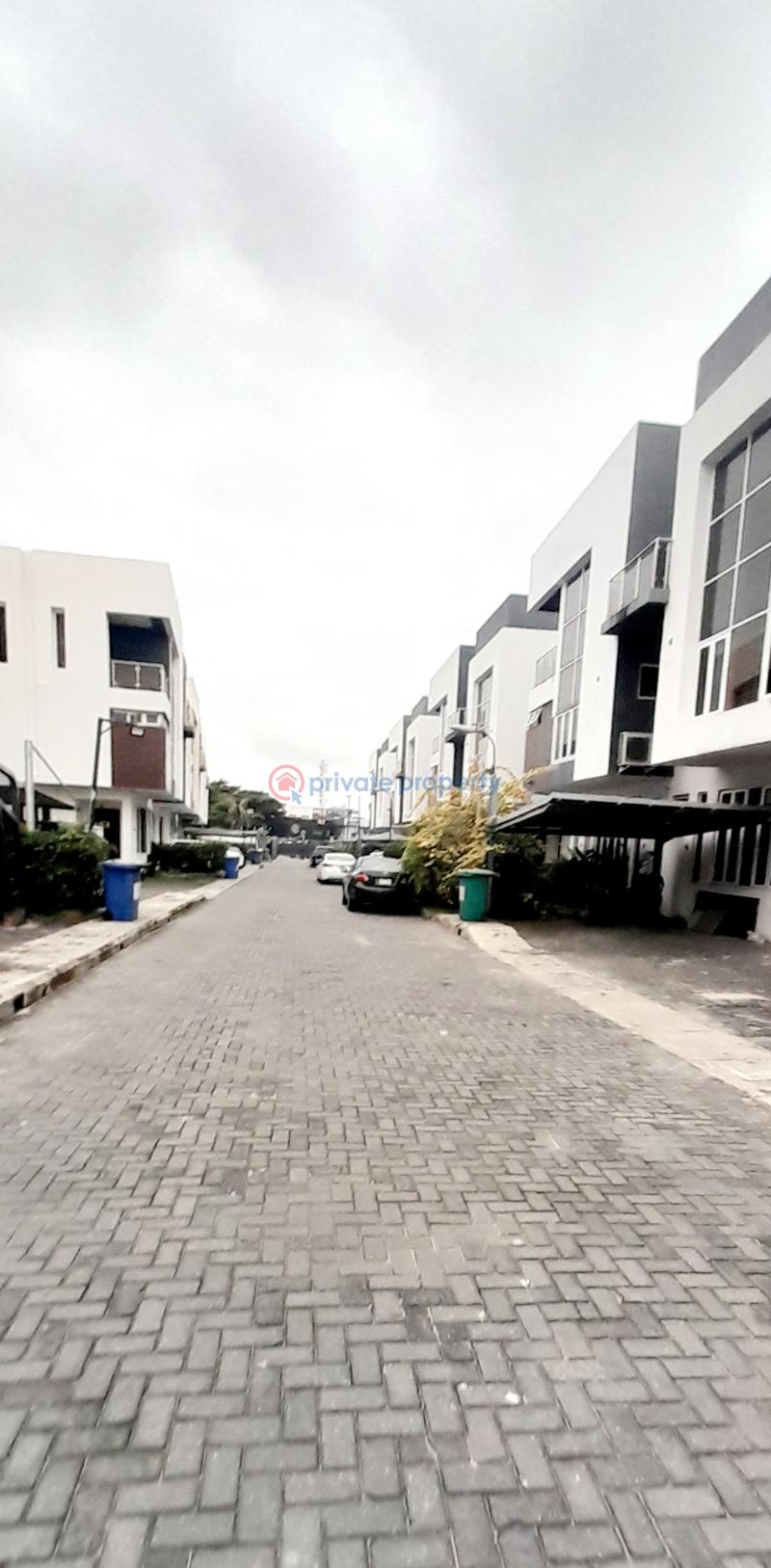 Massive 4 bedroom semi-detached duplex with a beautiful architectural design. - 0 4 bedroom Semi detached Duplex For Sale Osapa Lekki Lagos - 0