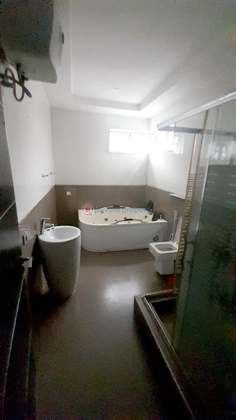 Massive 4 bedroom semi-detached duplex with a beautiful architectural design. - 13 4 bedroom Semi detached Duplex For Sale Osapa Lekki Lagos - 13