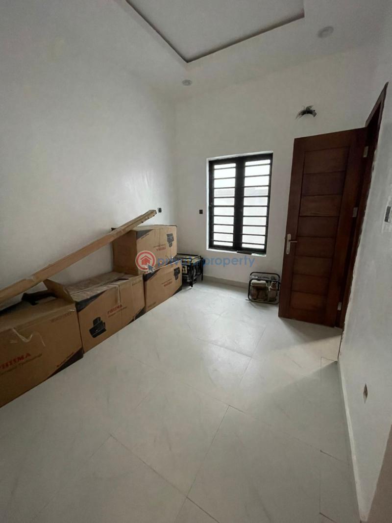 4 bedroom Semi detached Duplex For Sale Ologolo,jakande Lekki Lagos - 14