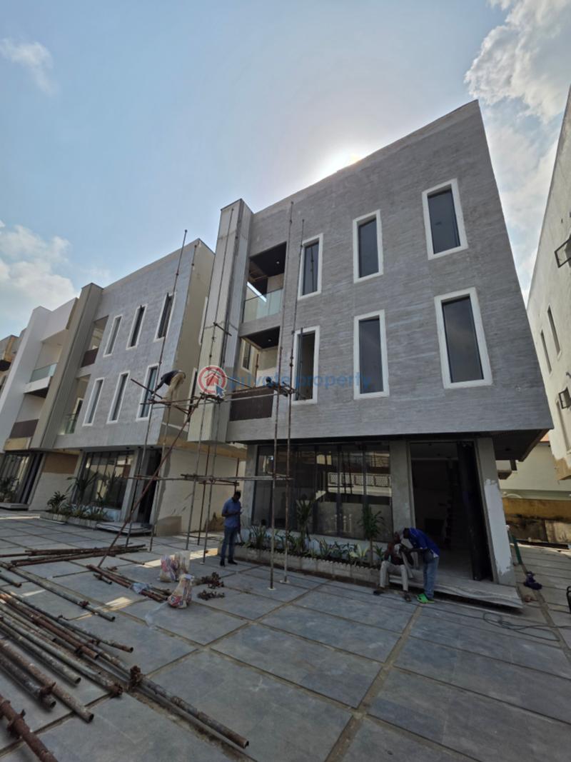 4 bedroom Semi detached Duplex For Sale Parkview Estate Ikoyi Lagos - 0