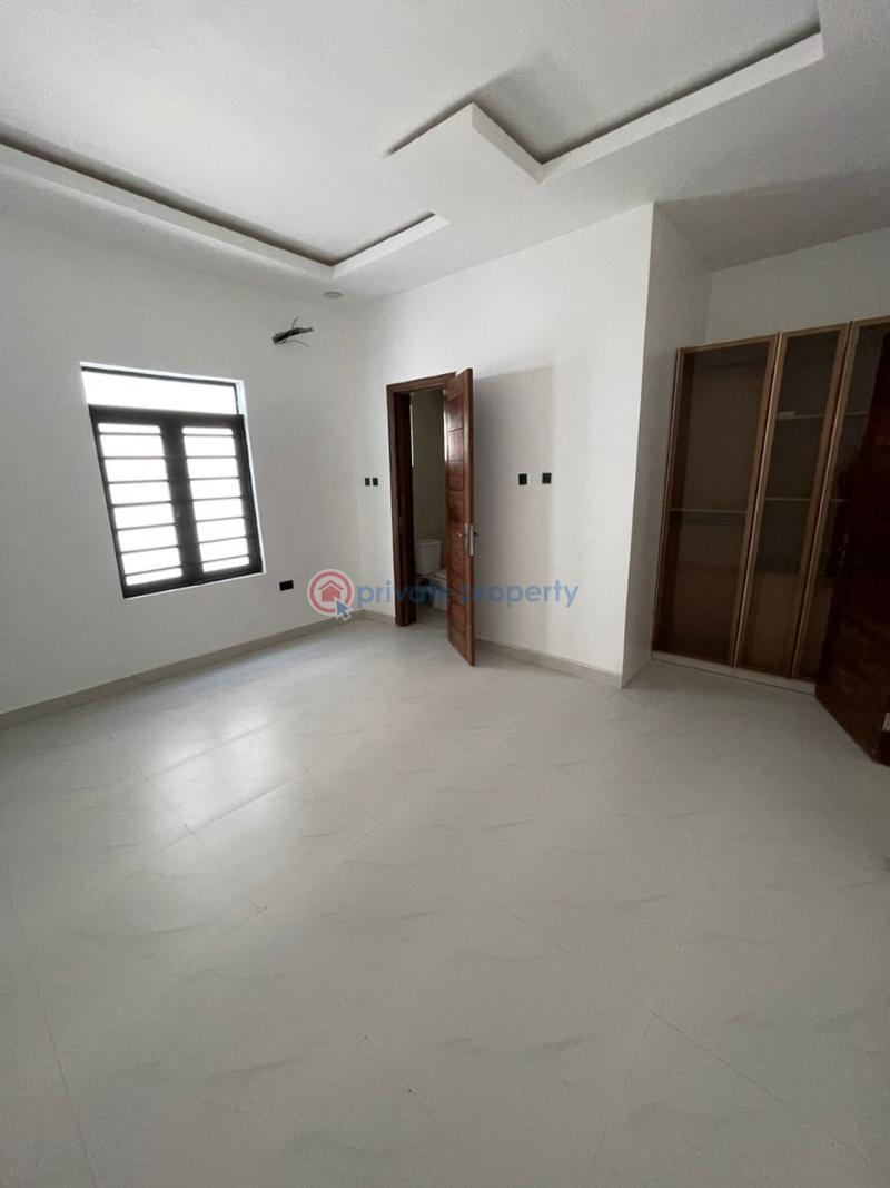 4 bedroom Semi detached Duplex For Sale Ologolo,jakande Lekki Lagos - 8