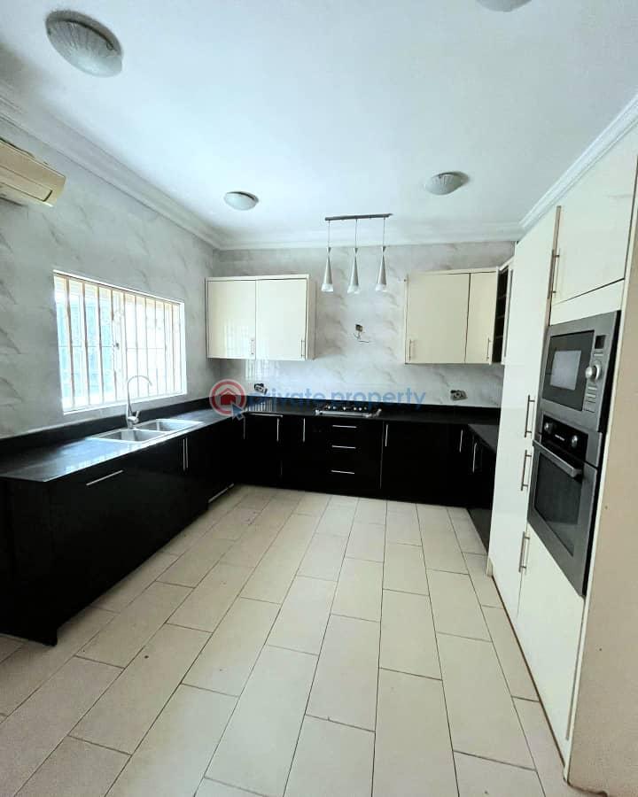 Massive 4-bedroom semi-detached - 5 4 bedroom Semi detached Duplex For Sale Old Ikoyi Lagos - 5