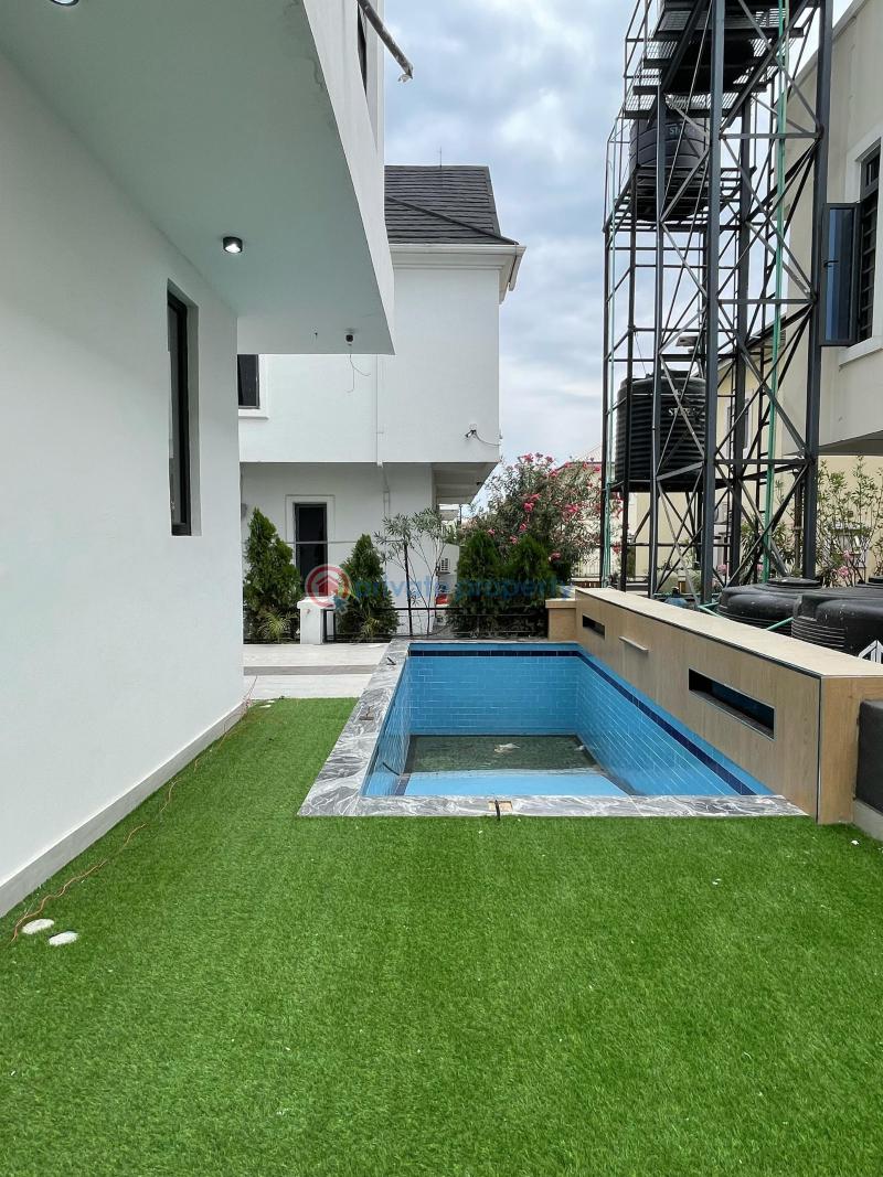 4 bedroom Semi detached Duplex For Sale Osapa Lekki Lagos - 5