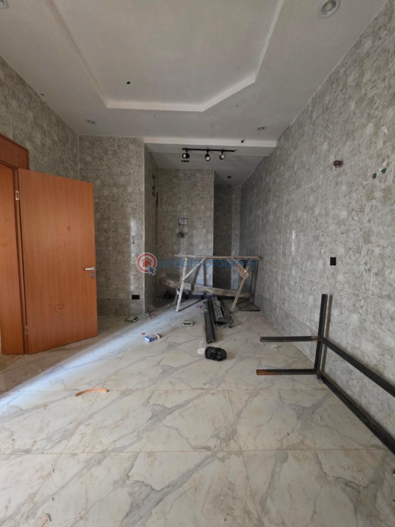 4 bedroom Terraced Duplex For Sale Jahi Abuja Phase 2  - 3
