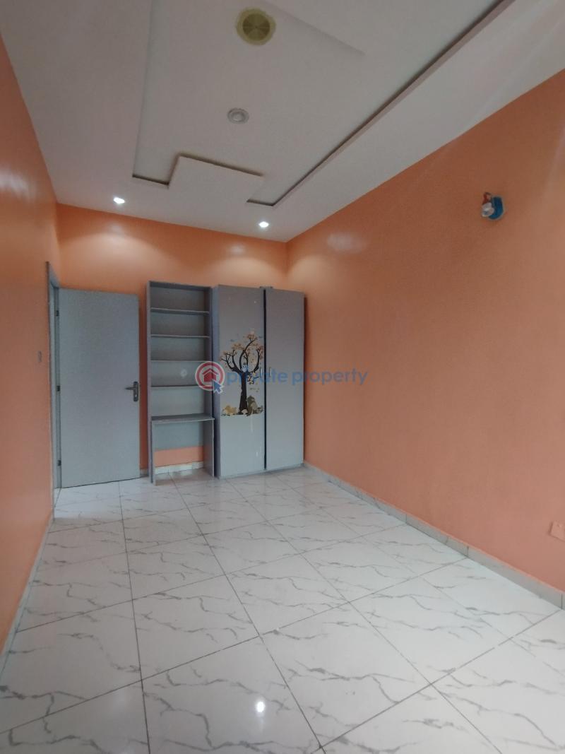 4 bedroom Terraced Duplex For Rent Estate Lekki Lagos - 12