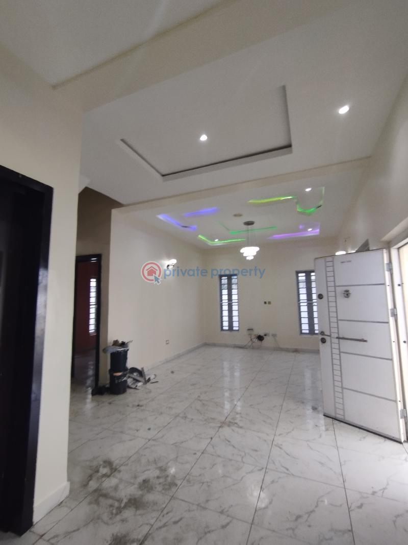 4 bedroom Terraced Duplex For Rent Estate Lekki Lagos - 1