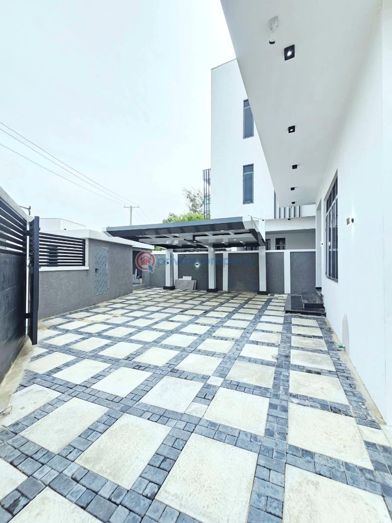 5 bedroom Detached Duplex For Sale Lekki Phase 1 Lagos - 14