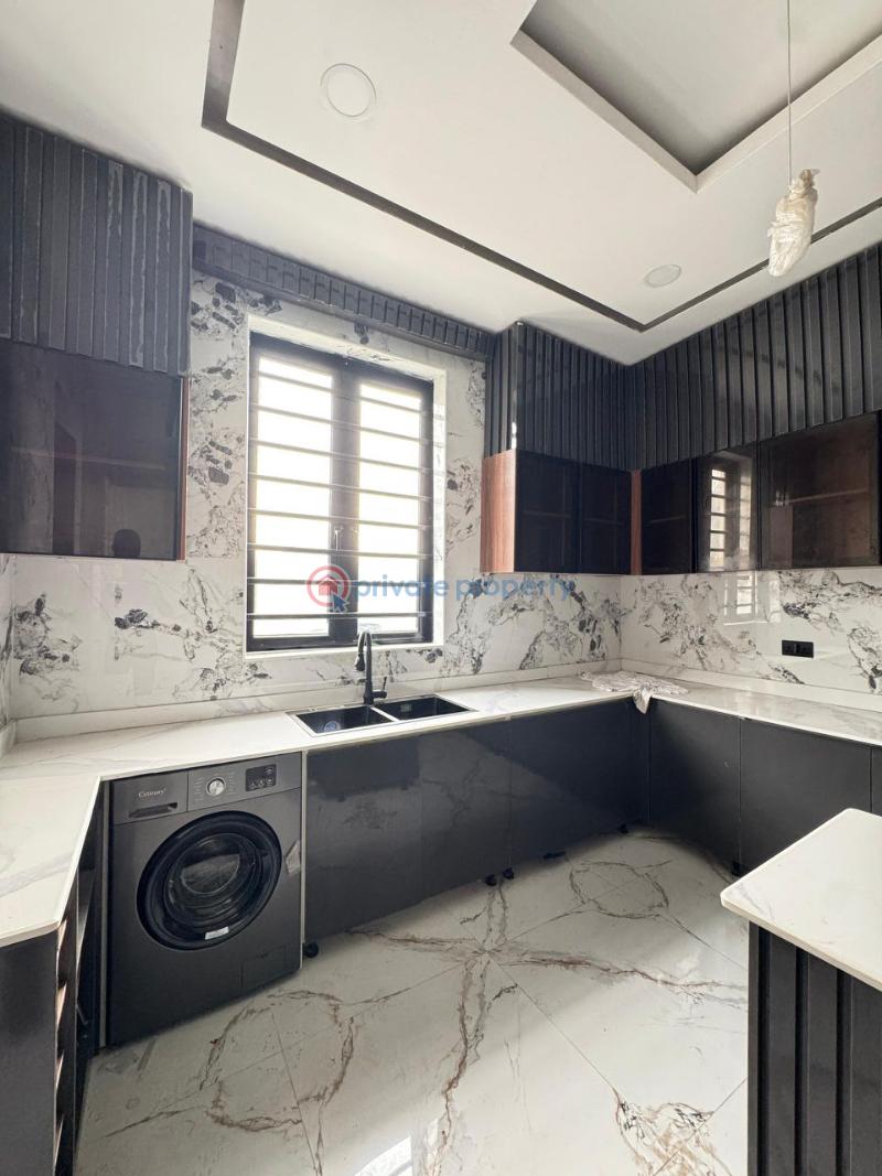 5 bedroom Detached Duplex For Sale Lekki Phase 1 Lagos - 16