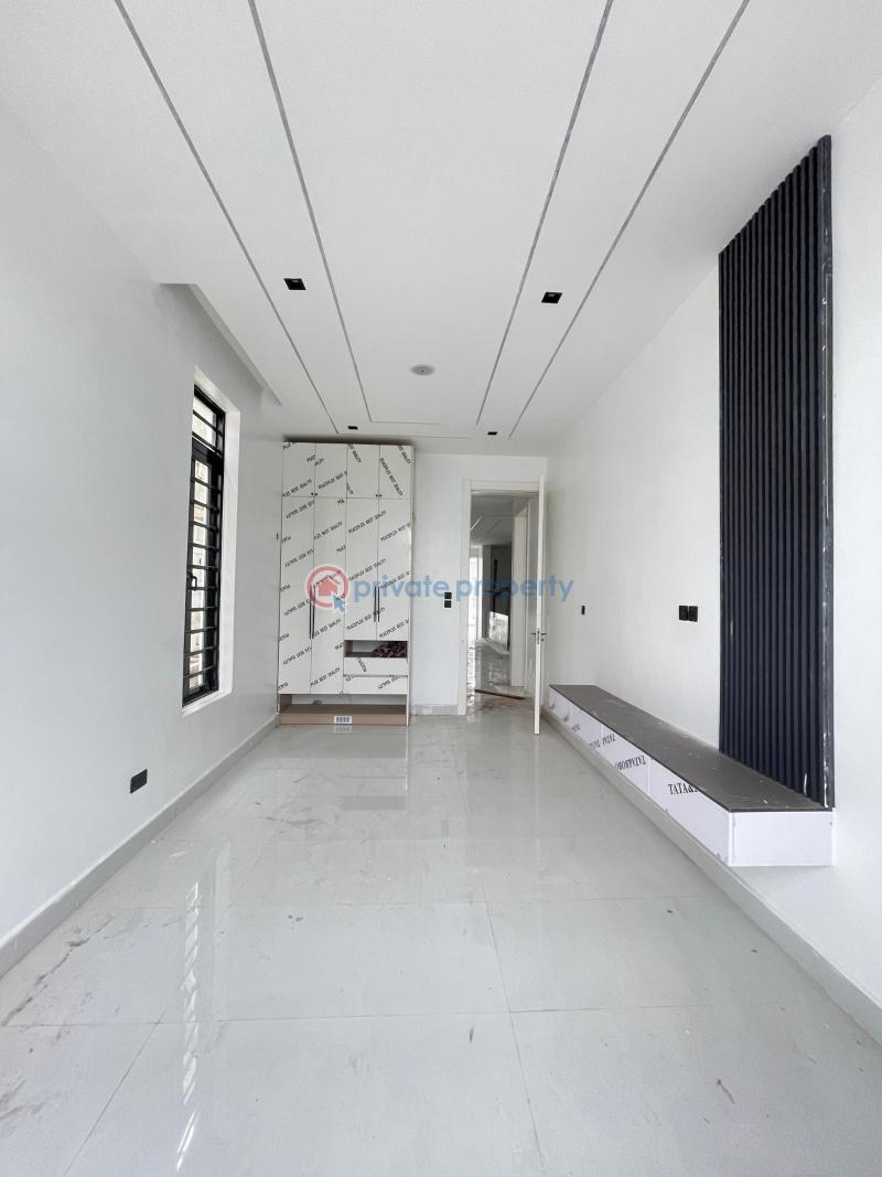 Massive  5  bedroom detached duplex with a bq  with a pool & cinema - 3 5 bedroom Detached Duplex For Sale Lekki Phase 1 Lagos - 3