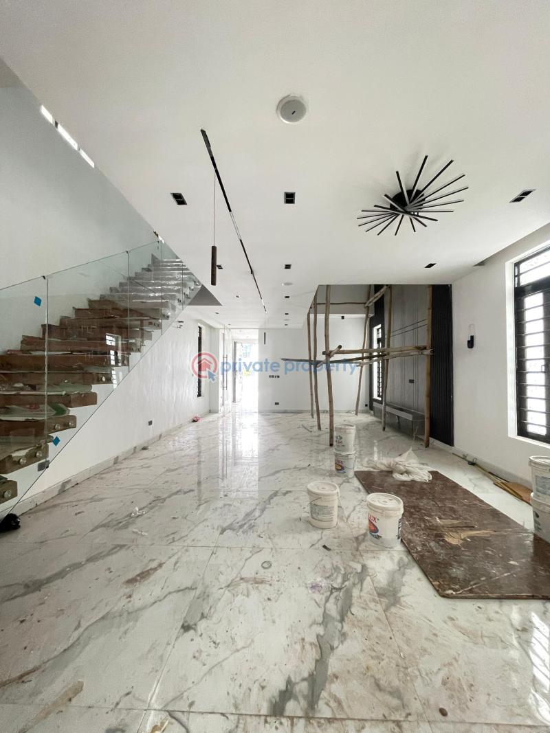 Massive  5  bedroom detached duplex with a bq  with a pool & cinema - 1 5 bedroom Detached Duplex For Sale Lekki Phase 1 Lagos - 1