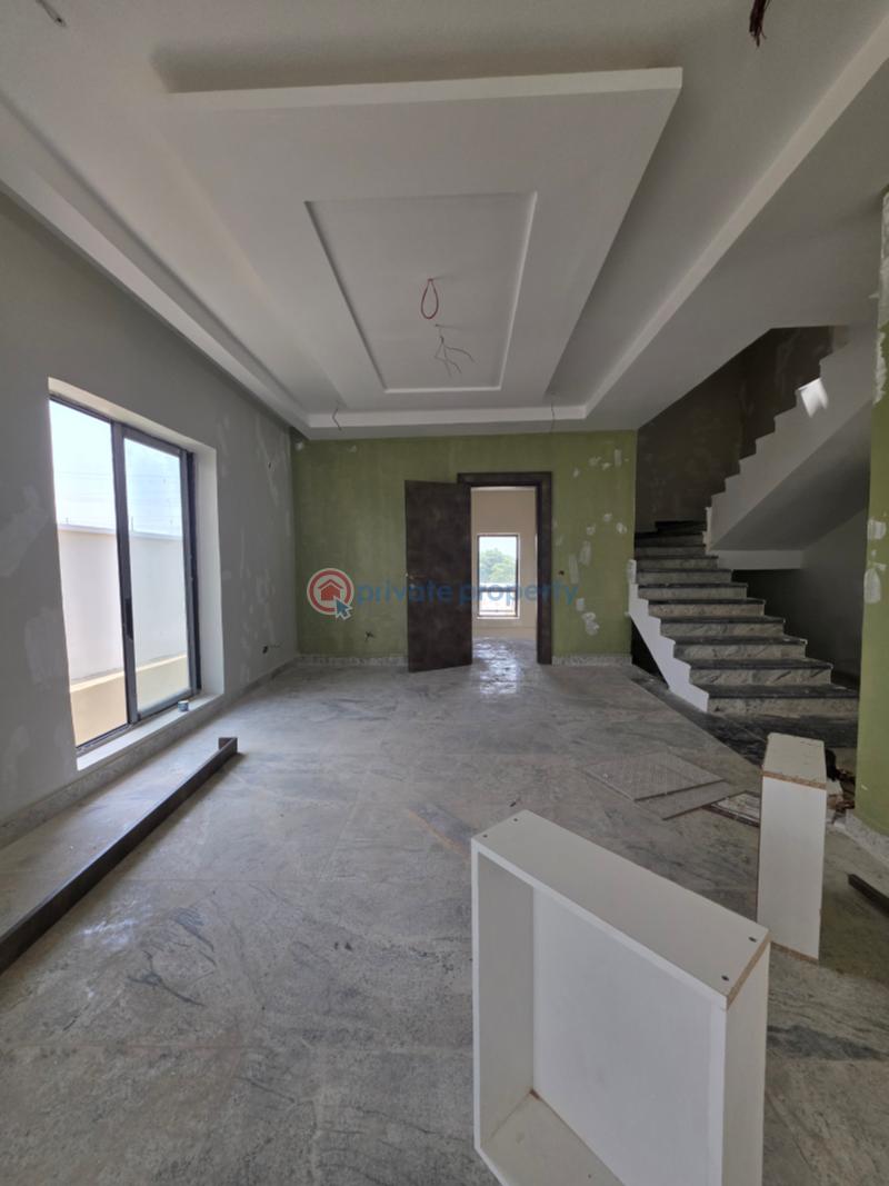 5 bedroom Detached Duplex For Sale Diplomatic Zone Katampe Ext. Abuja Phase 2  - 4